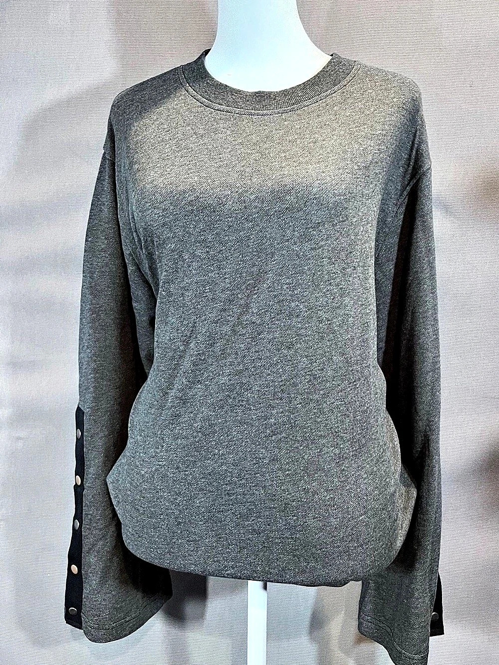 Grey State Woman's Pullover Crew neck sweater Sz 3